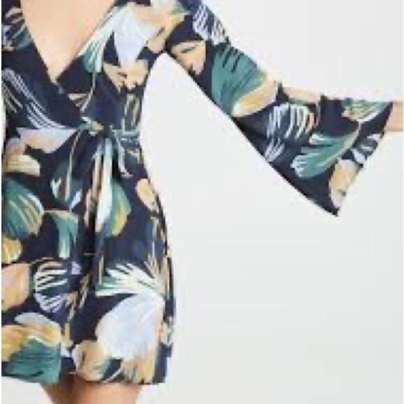 NWOT Revolve Amanda Uprichard Jillian Navy Leaf Print Long Sleeve Wrap Dress XS - Picture 3 of 8